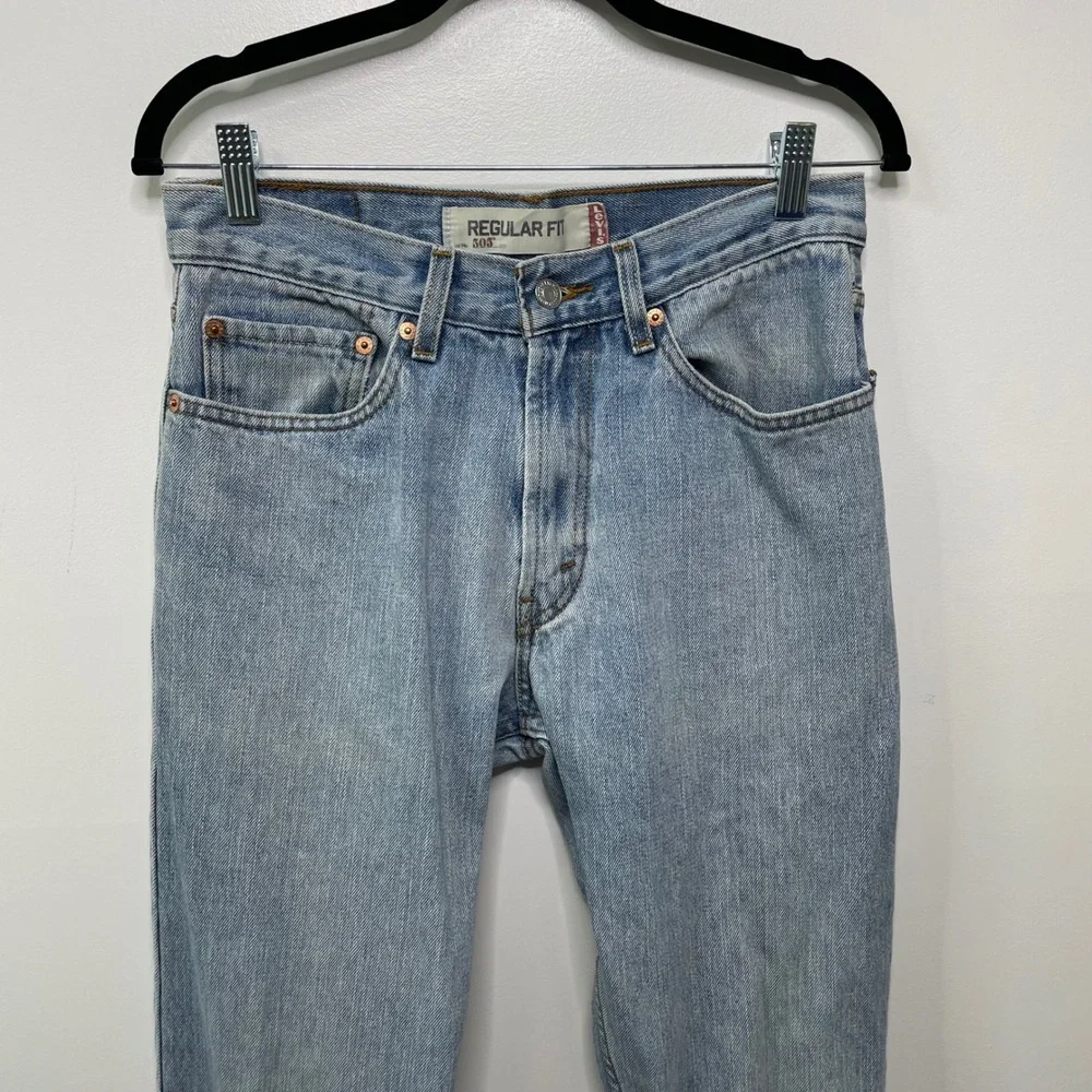 Vtg Y2K Levis 505 Regular Fit Men Jeans 31x34 Light Wash Blue Straight Leg Denim
